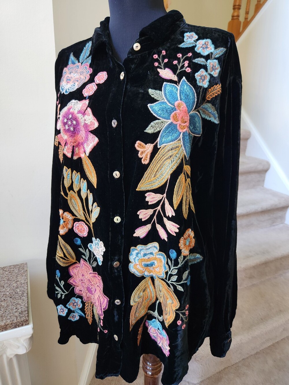 Johnny Was BIANCA Velvet Oversized Shirt Medium - Picture 7 of 14